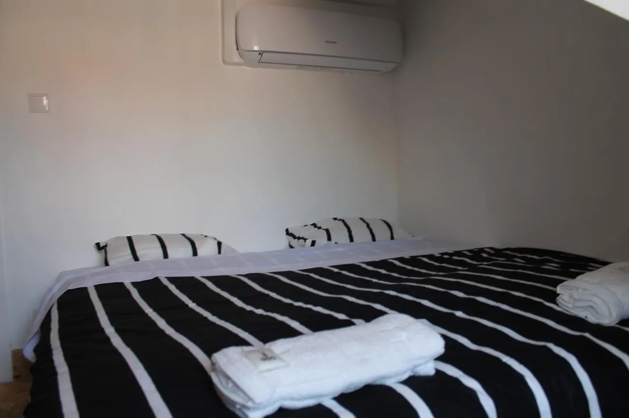 Surf In Chiado Hostel Lisboa Portugália